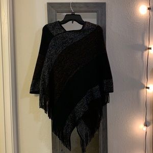Jack & Missy | one size | woven poncho